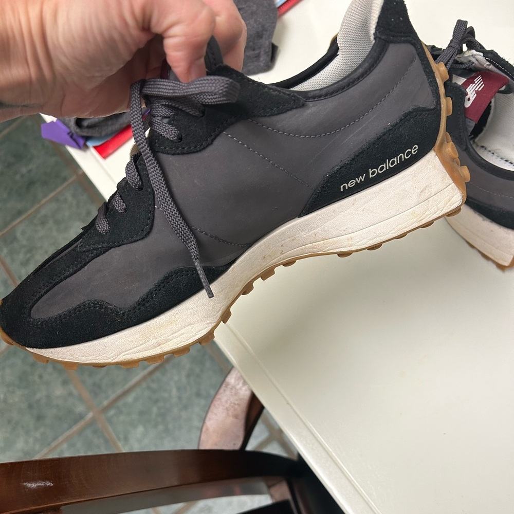 Black new balance 327 black white and gum